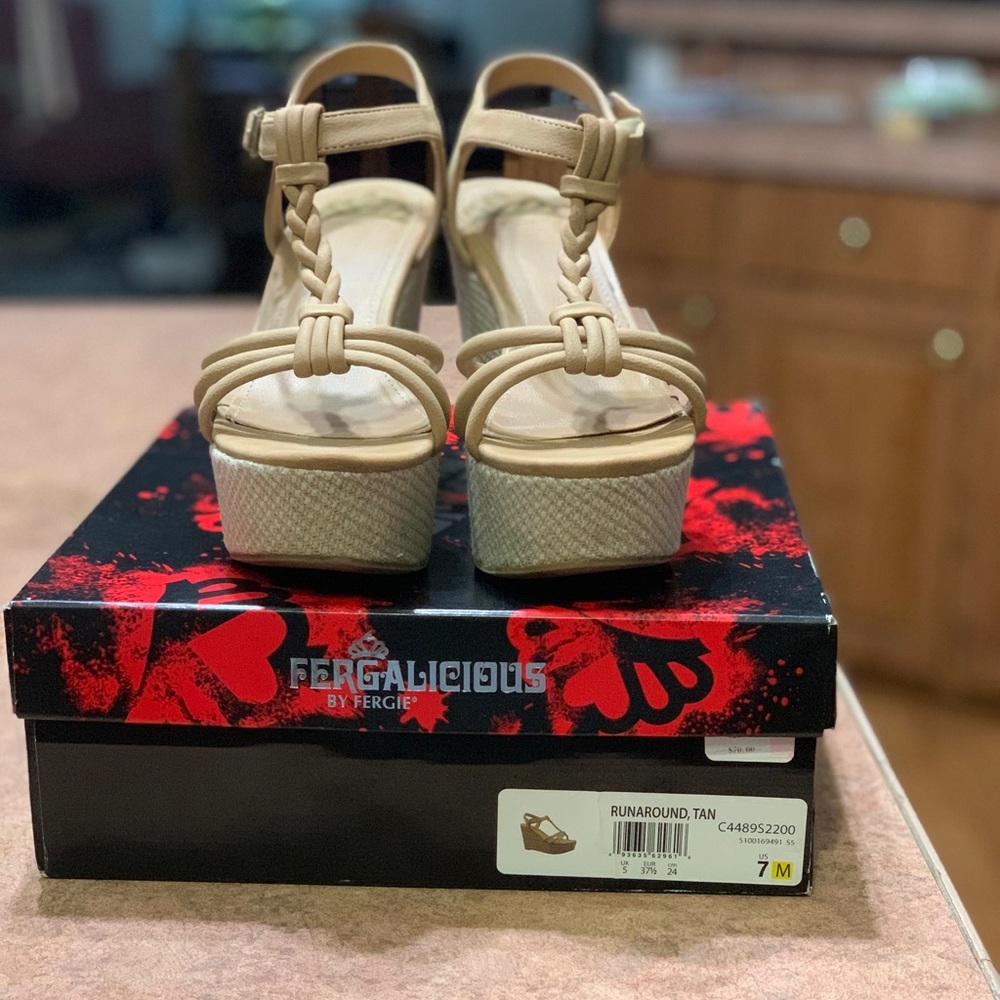 Fergaliciuos Runaround Noodle Wedge